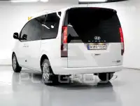 2025 Hyundai Staria