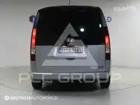 2025 Hyundai Staria