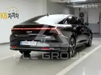 2025 KIA K8