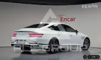 2025 Genesis G80