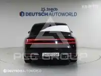 2025 Genesis G90