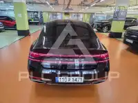 2025 Genesis G90