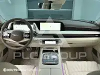 2025 Genesis G90