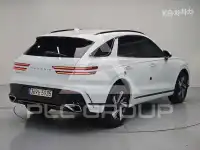 2025 Genesis GV70