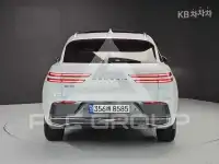 2025 Genesis GV70