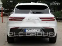 2025 Genesis GV70