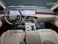 2025 Genesis GV70
