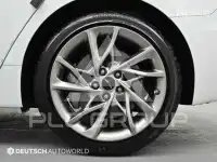 2025 Genesis G70