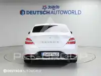 2025 Genesis G70
