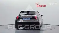 2025 Mini Hatch