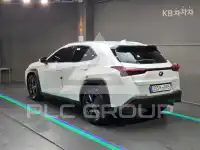 2025 Lexus UX