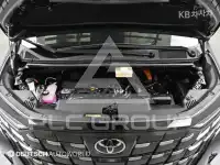 2025 Toyota Alphard