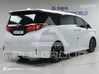 2025 Toyota Alphard