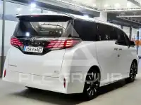 2025 Toyota Alphard
