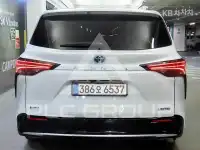 2025 Toyota Sienna