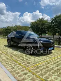 2025 Cadillac LYRIQ