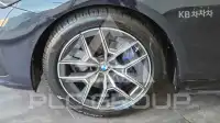 2026 BMW I5