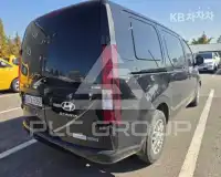 2026 Hyundai Staria