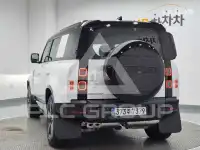 2026 Land Rover DEFENDER
