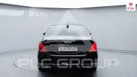 2016 Genesis G90