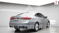 2017 Hyundai Aslan