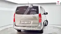 2017 Hyundai Starex