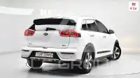 2017 KIA Niro