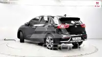 2017 KIA Niro
