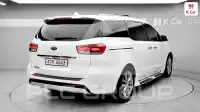 2017 KIA Carnival