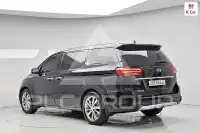 2019 KIA Carnival