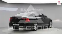 2020 Volvo S90