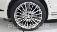 2021 BMW X7
