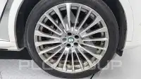 2021 BMW X7