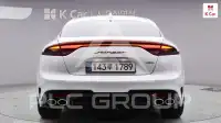 2021 KIA Stinger