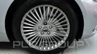 2021 Genesis G90