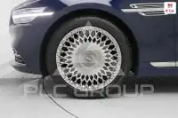 2021 Genesis G90