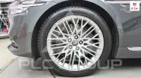 2021 Genesis G90