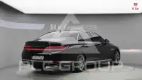 2021 Genesis G90