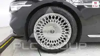 2021 Genesis G90