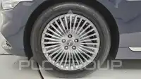 2021 Genesis G90