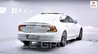 2021 Volvo S90