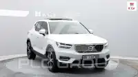 2021 Volvo XC40
