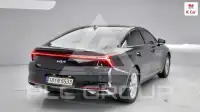 2022 KIA K8