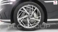 2022 Genesis G90
