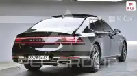 2022 Genesis G90