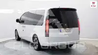 2023 Hyundai Staria