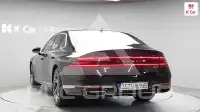 2023 Genesis G90