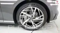 2023 Genesis G90