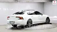 2023 Volvo S90