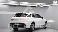 2025 Genesis GV70